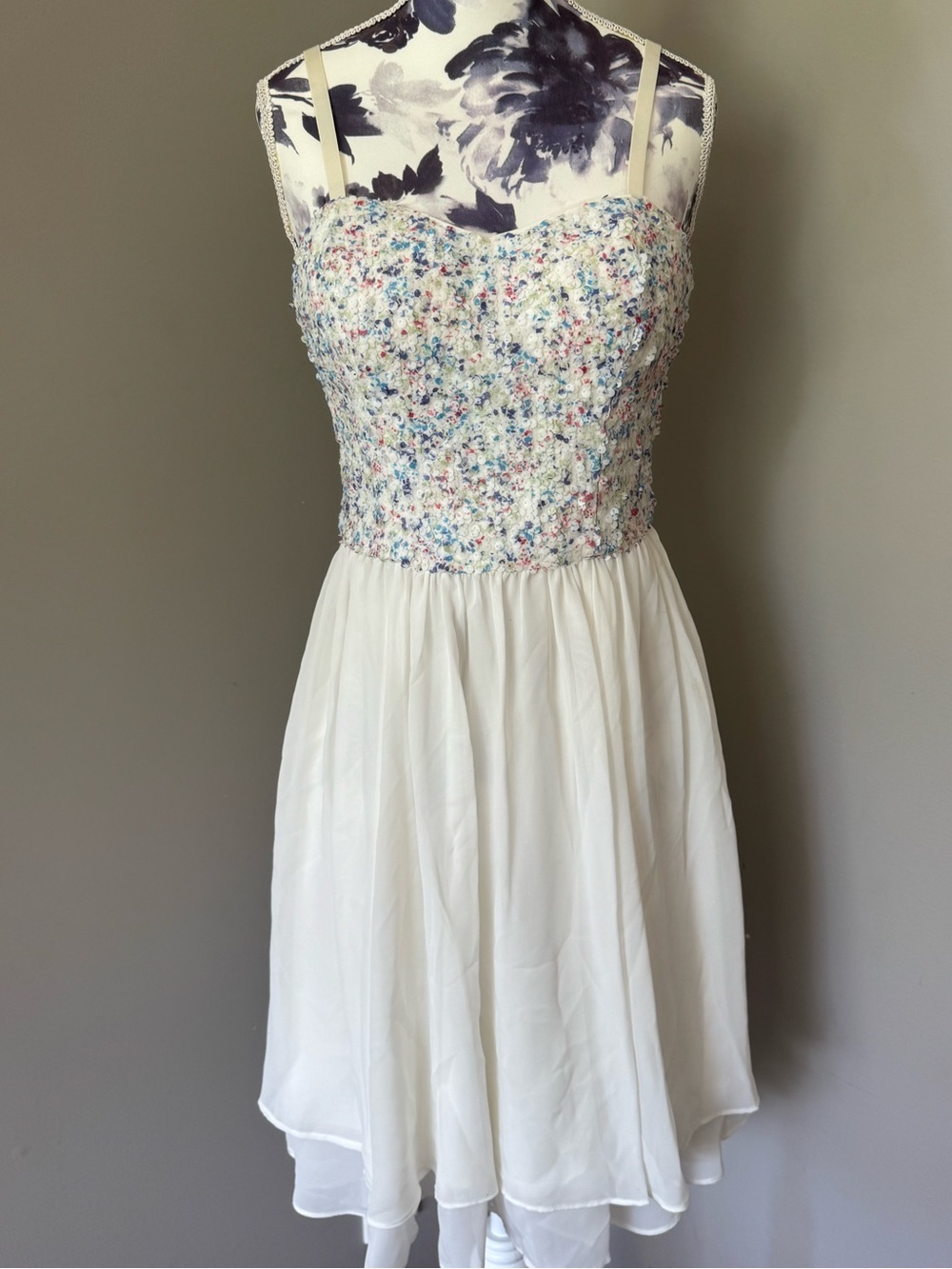 Guess White Chiffon Dress with Multicoloured Sequin Bodice